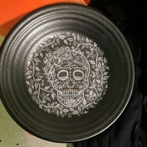 NEW Decorative skull plate